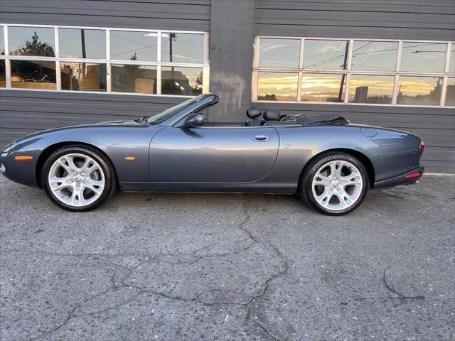 2004 jaguar xk8