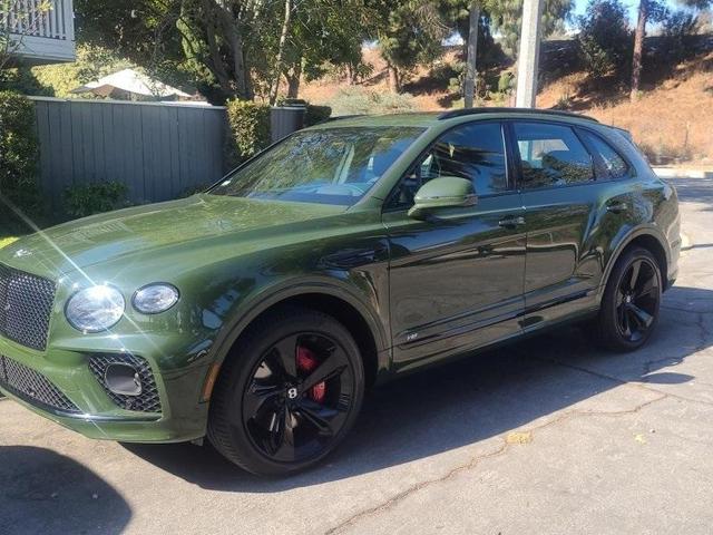 2021 bentley bentayga v8