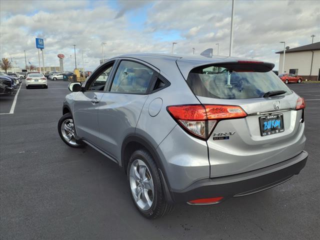 2022 honda hr-v lx