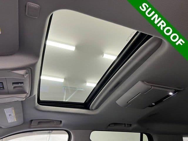 2015 gmc yukon denali in wheatfield, new york