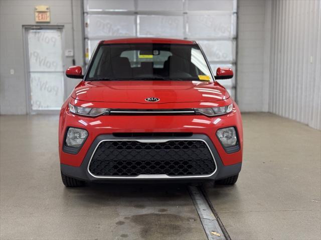 2021 kia soul lx