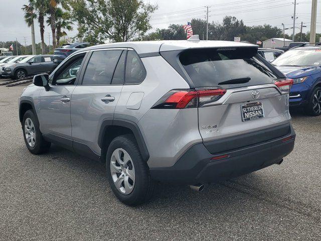 2023 toyota rav4 le