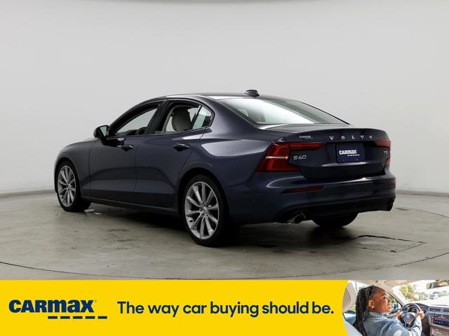 2021 volvo s60 t5 momentum