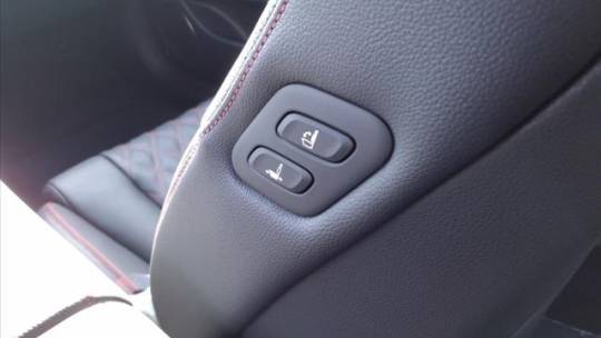 2024 Genesis G80