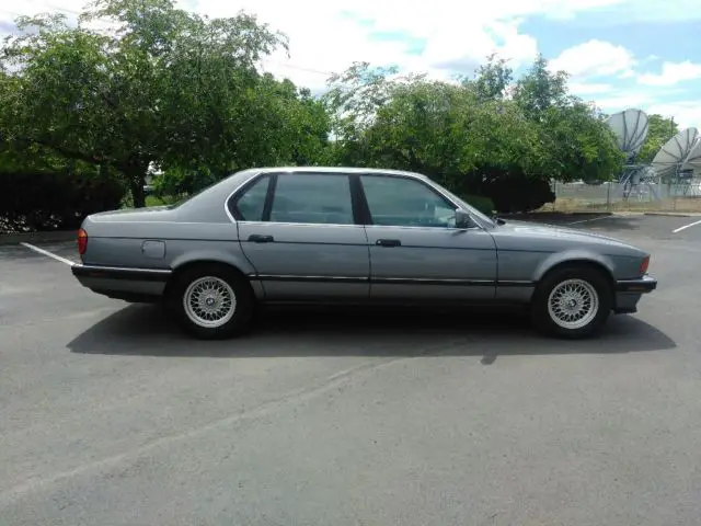 1993 bmw 750il