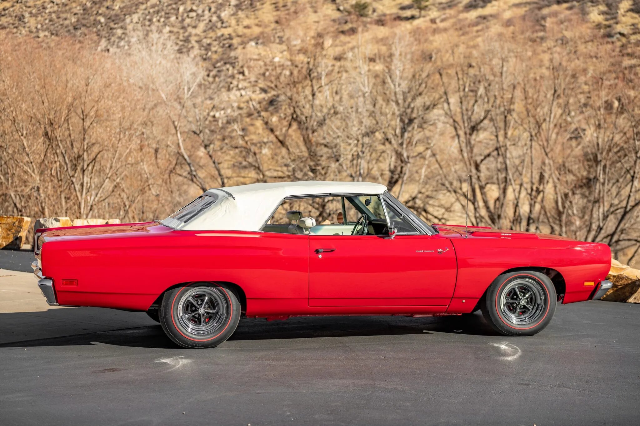plymouth road runner
