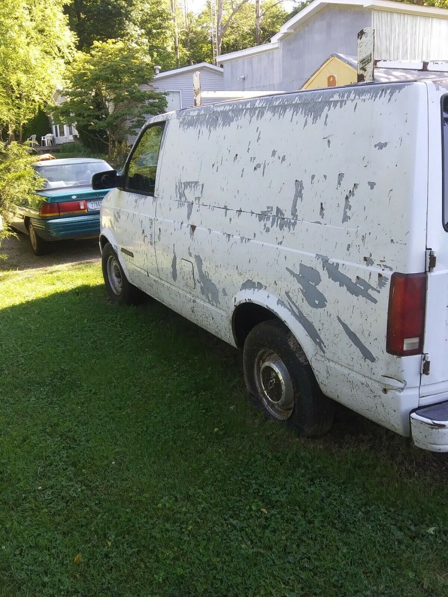 1994 chevrolet astro van white rwd automatic
