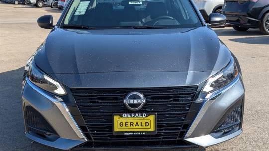 2025 Nissan Altima