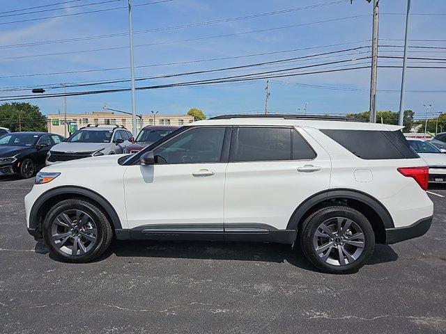 2021 ford explorer xlt