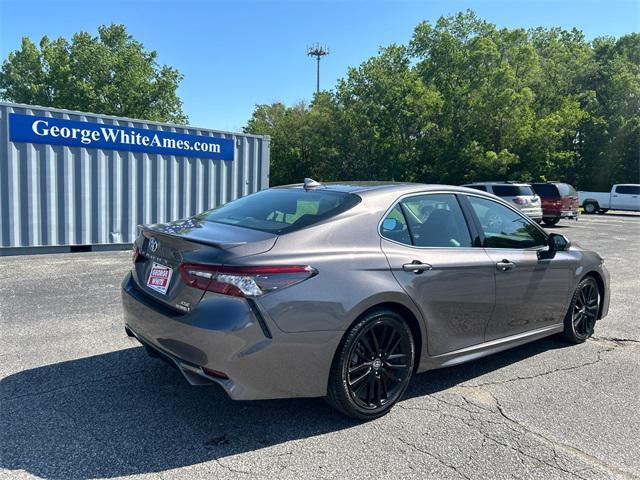 2022 toyota camry xse