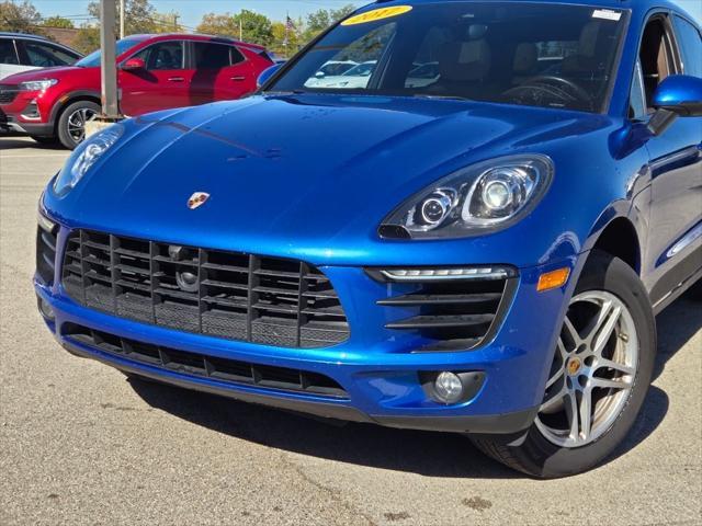 2017 porsche macan base