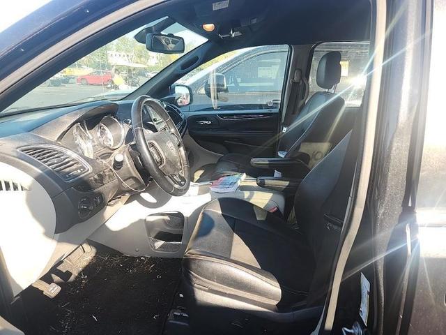 2020 dodge grand caravan sxt