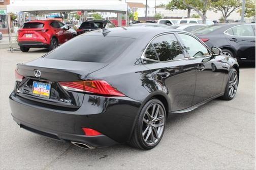2019 lexus is 350