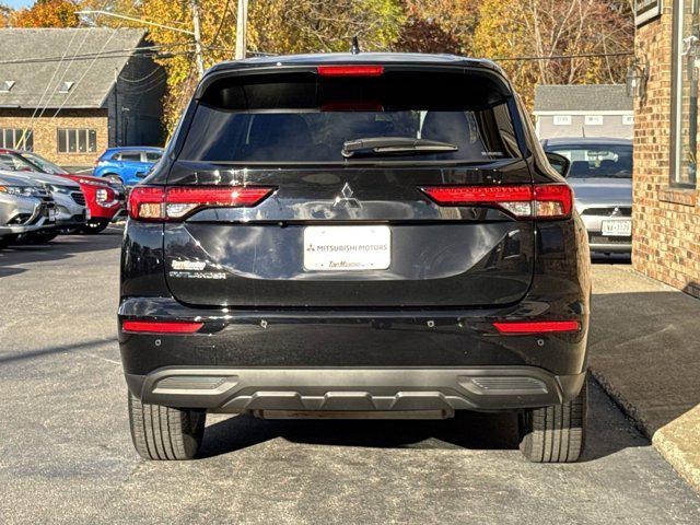 2022 mitsubishi outlander es 2.5 s-awc