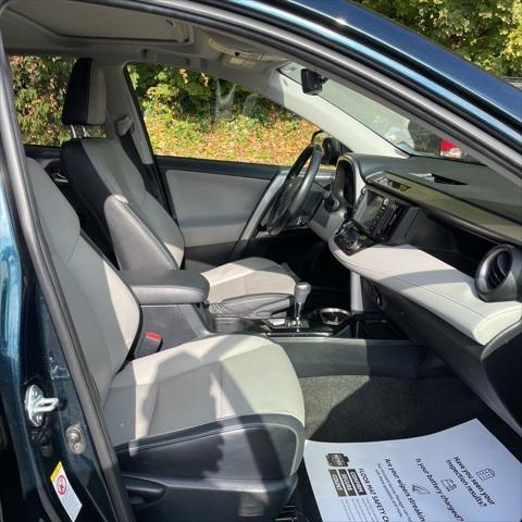 2017 toyota rav4 hybrid limited