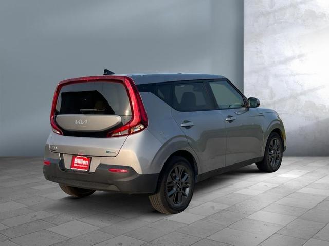 2022 kia soul ex