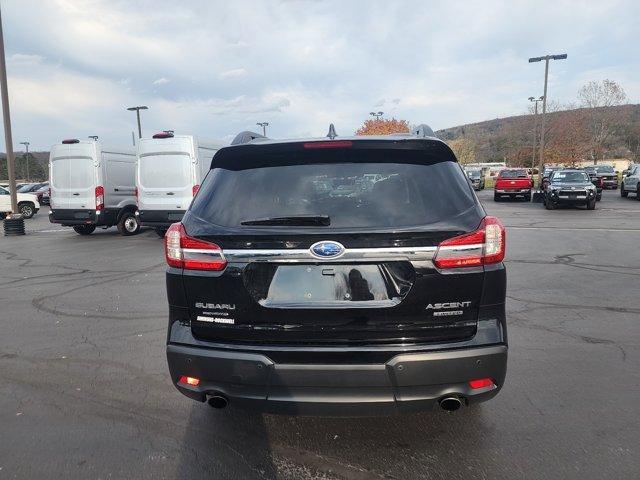 2022 subaru ascent limited 8-passenger