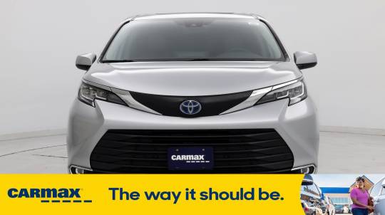 2022 Toyota Sienna