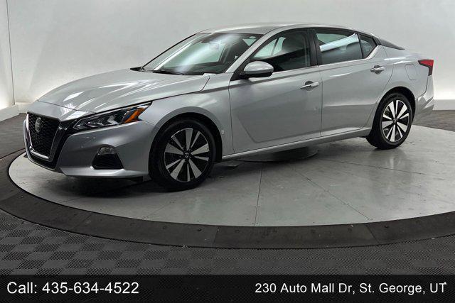 2022 nissan altima 2.5 sv