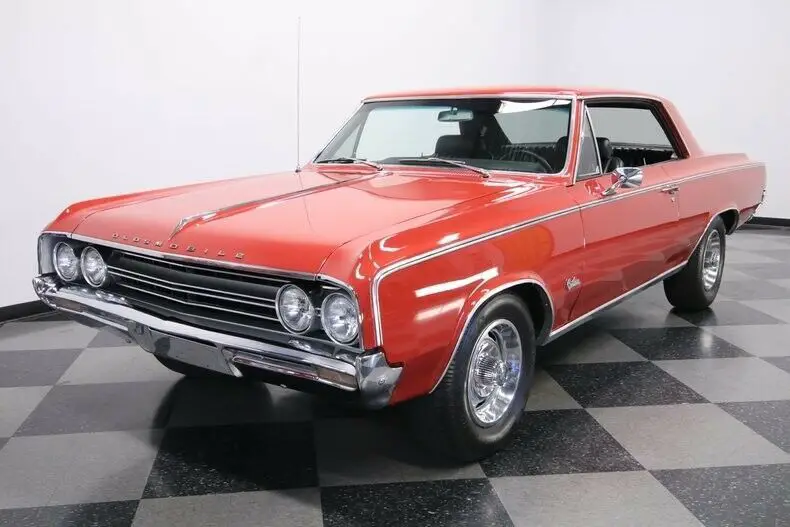 350 v8 4 speed manual power steering original colors upgraded suspension