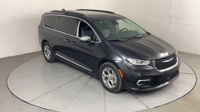 2022 chrysler pacifica limited
