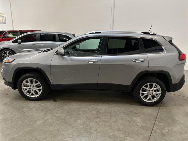 2016 jeep cherokee latitude