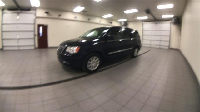 2014 chrysler town and country touring touring 4dr mini-van for sale in jolly acres, south dakota