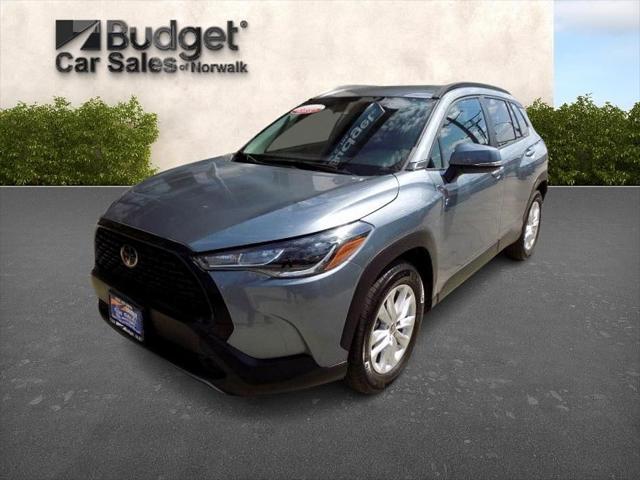 2023 toyota corolla cross le