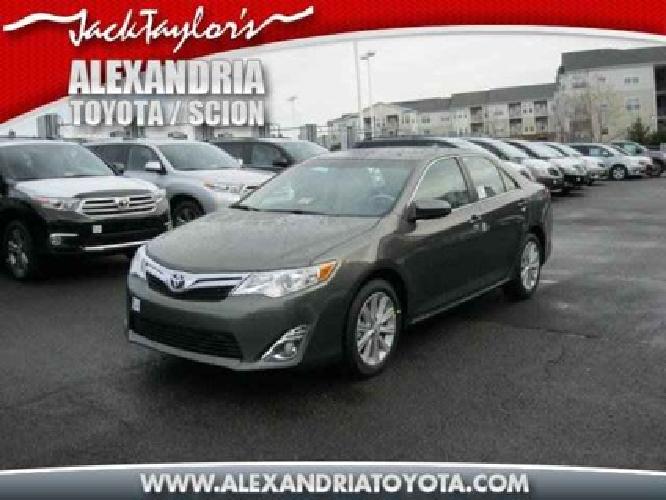 2014 toyota camry xle in alexandria, va