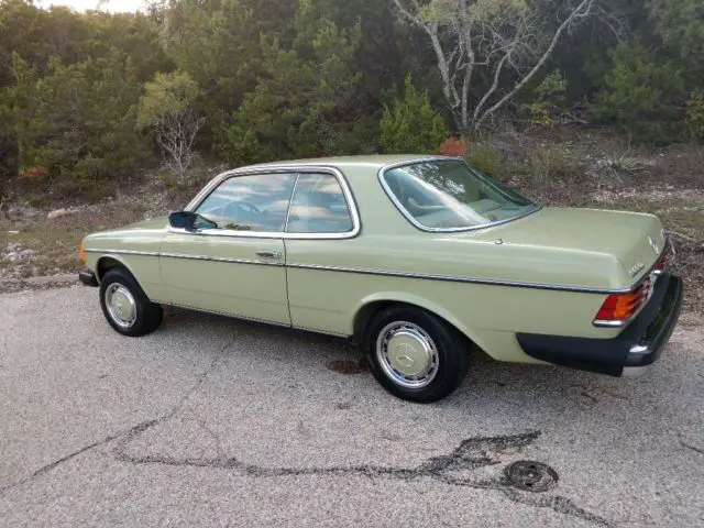1978 mercedes-benz 300cd rare green 70,083 miles two owners outstanding for age