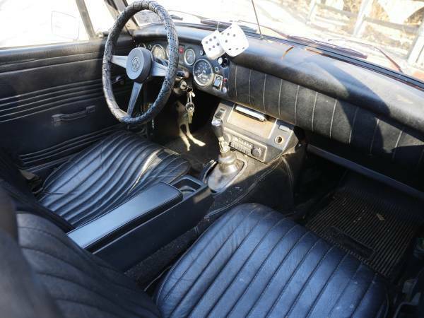 convertible. very fun to drive! head turner. always been garaged