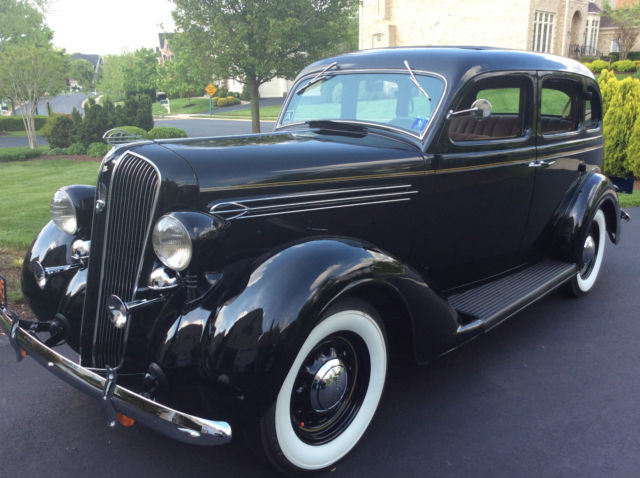 1936 plymouth deluxe touring sedan