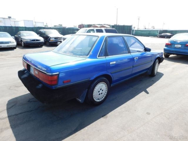 1989 toyota camry deluxe used 2l i4 16v fwd no reserve