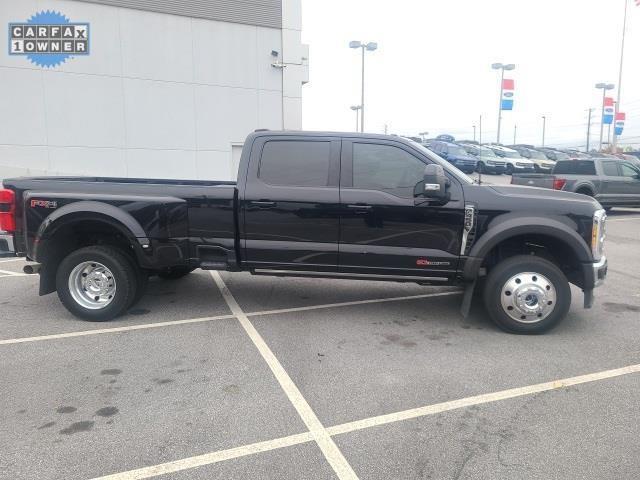 2023 ford f-450 lariat