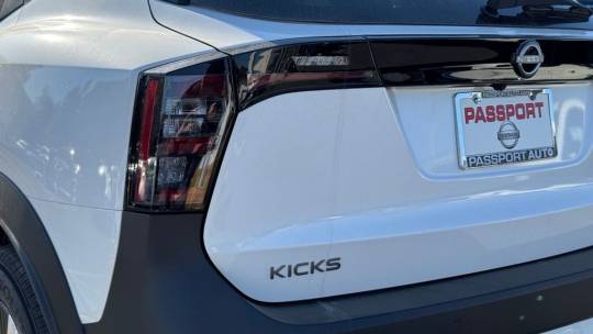 2025 Nissan Kicks