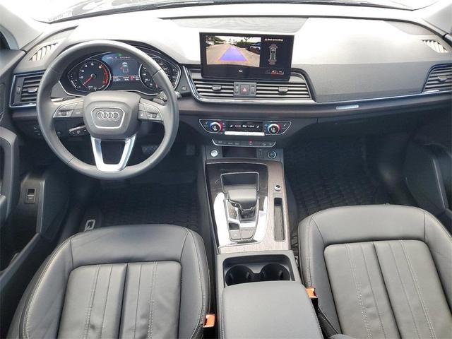 2024 audi q5 40 premium