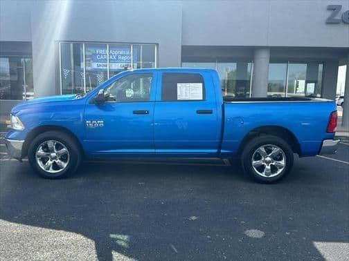 2022 ram 1500 tradesman 4x4 crew cab 5.6 ft. box 140 in. wb in arkansas city, kansas