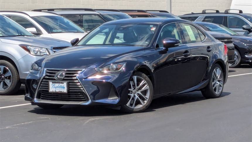 2018 lexus is 300 base