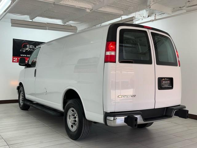 2022 chevrolet express 2500 rwd 2500 regular wheelbase wt