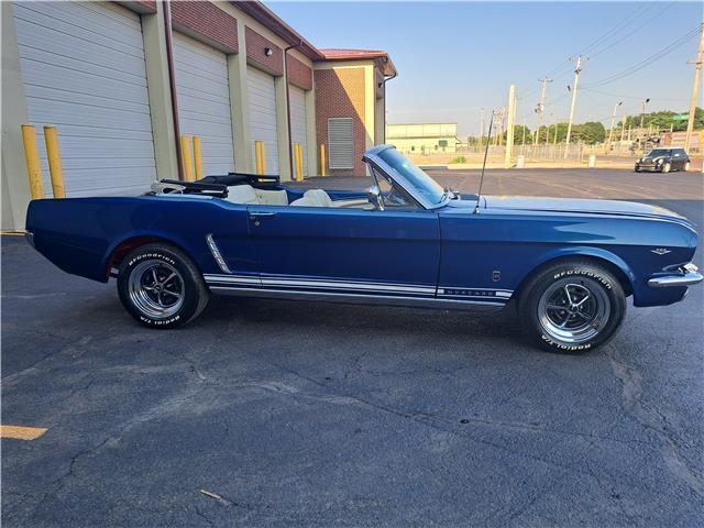 1965 ford mustang convertible gasoline 289 engine