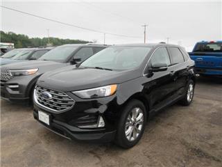 2023 Ford Edge titanium
