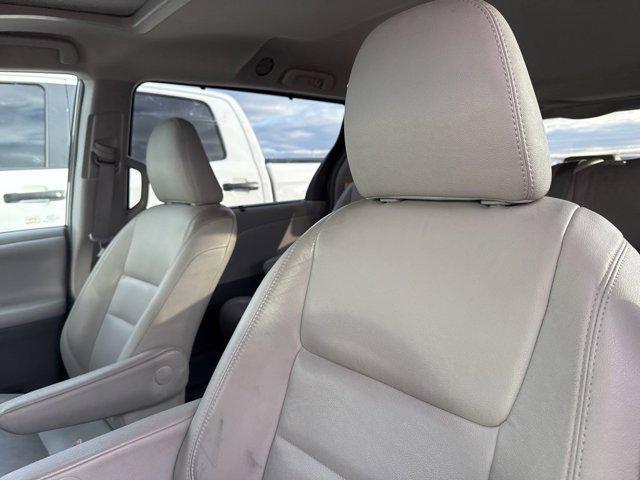 2017 toyota sienna xle