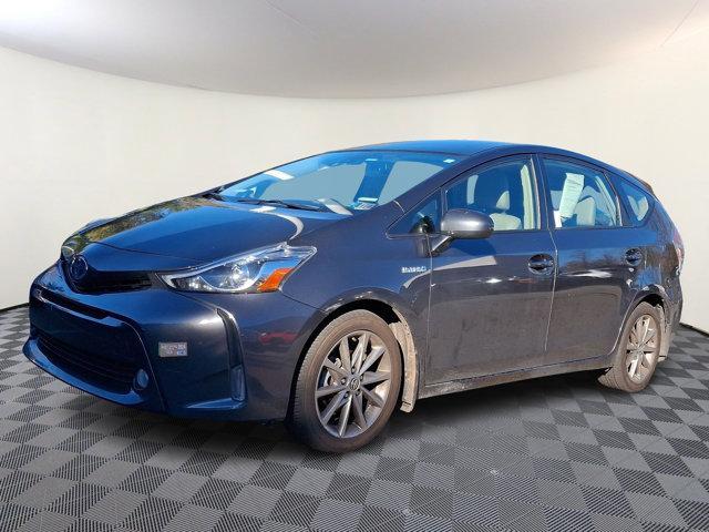 2017 toyota prius v five