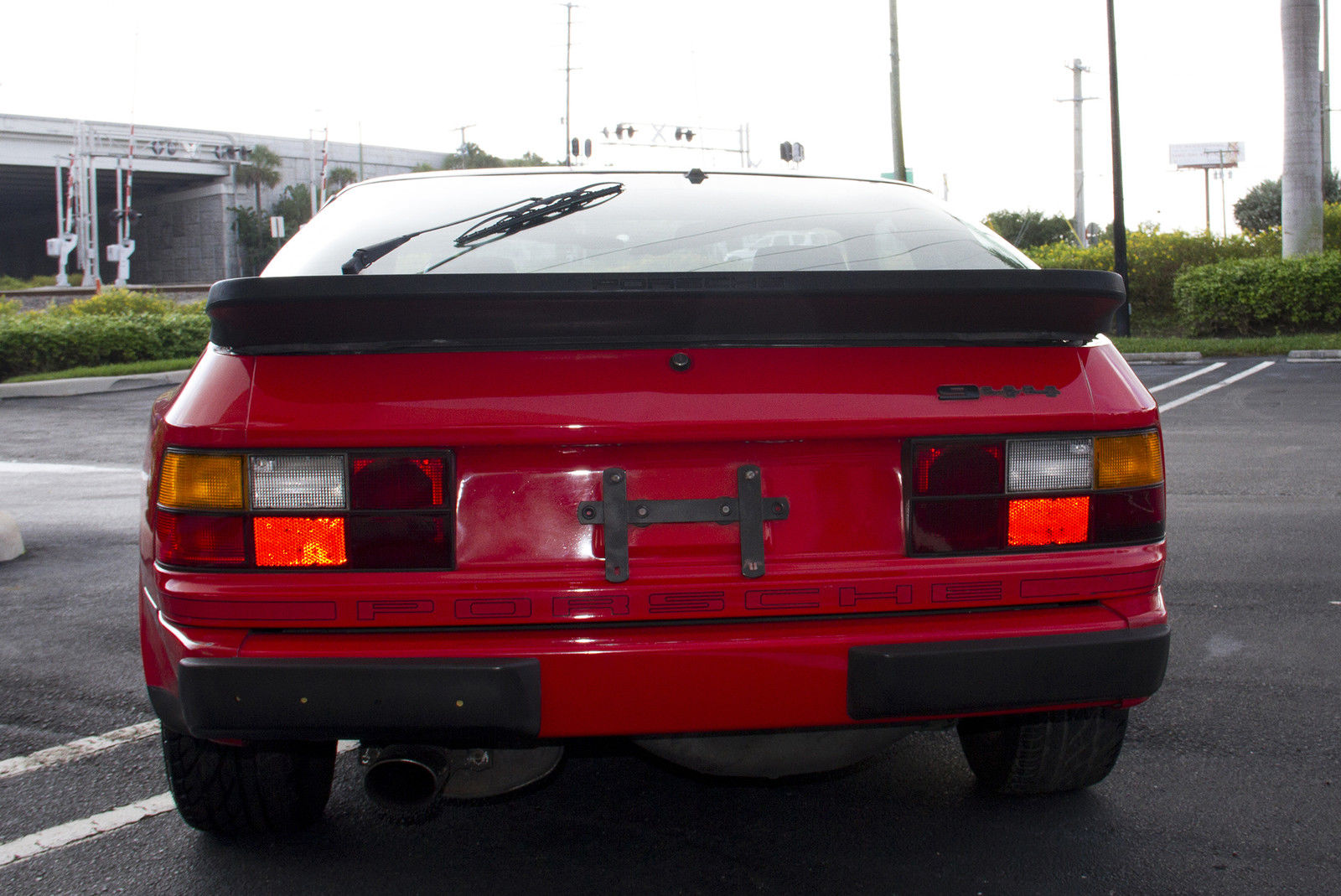 1988 porsche 944 base coupe 2-door 2.5l
