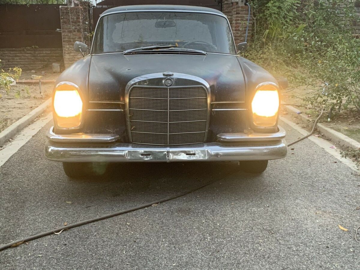 1965 mercedes-benz 220 s blue rwd automatic