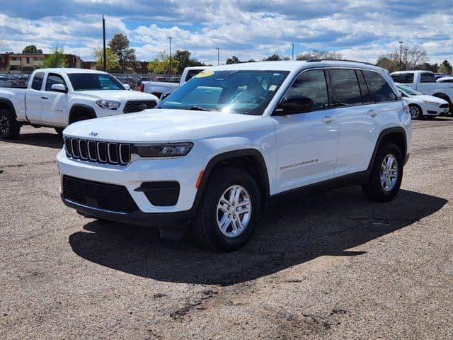 2022 jeep grand cherokee laredo 4x4 in denver, colorado