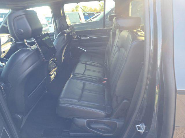 2023 jeep wagoneer series iii 4x4