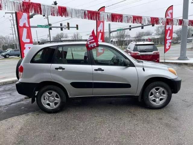 2001 toyota rav4 base 4dr all-wheel drive in gary, indiana
