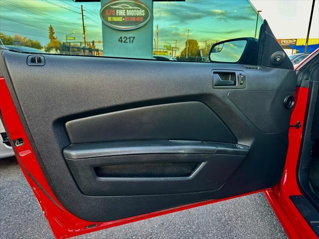 2013 ford mustang v6