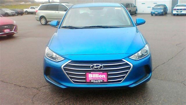 2017 hyundai elantra se se 4dr sedan 6m (us for sale in sioux falls, south dakota